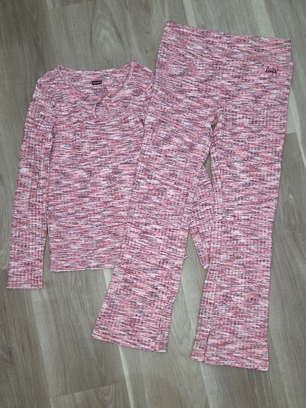 •Levi's• Little Girls Pink Knitted Matching Set